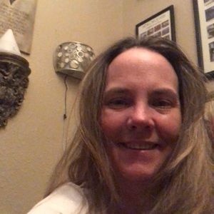 Meet your Posher, Carey